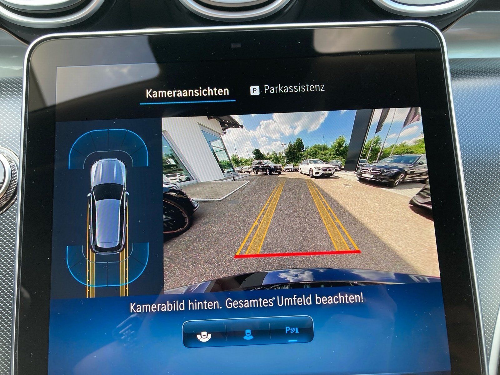 Fahrzeugabbildung Mercedes-Benz C 220 d T AMG*Memory*Towtwink*Kamera*LED*CarPlay
