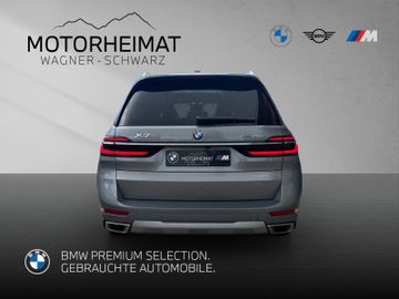BMW X7 - 7