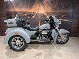 Harley-Davidson FLHTCUTG TRI GLIDE ULTRA J&H Auspuff - TRIKE