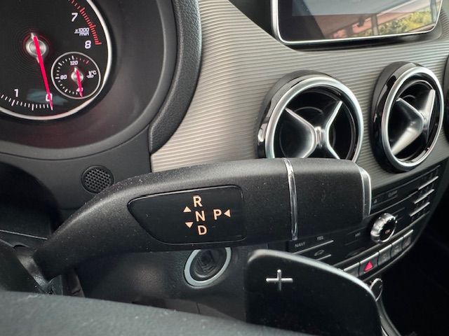 B 180 Style 7G Navi LED Shzg Parktronic Tempomat