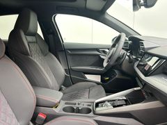 Fahrzeugabbildung Audi A3 Sportback 40 TDI quattro S line 2.0 R-Cam,...
