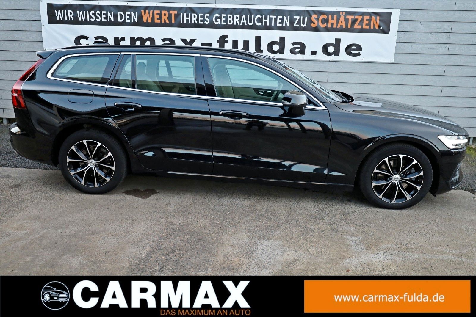 Fahrzeugabbildung Volvo V60 B4 D, Momentum Pro,Leder,Navi,SH,Kamera,ACC