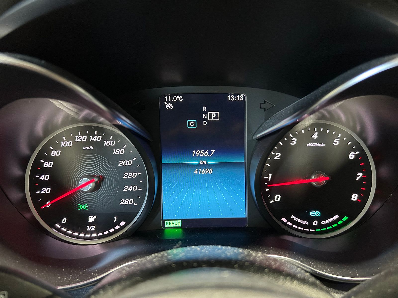Fahrzeugabbildung Mercedes-Benz C 200 T-Modell/NAVI/KAMERA/APPLE/AMBIENTE/SHZ