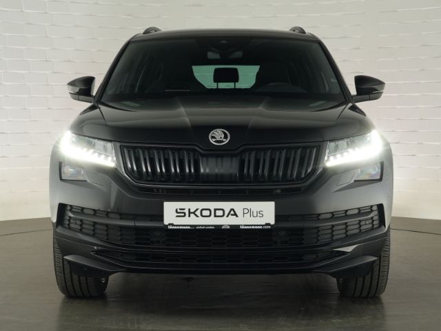 Kodiaq SPORTLINE TDI DSG 4X4+AHK+NAVI+RÜCKFAHRKA