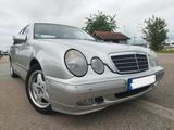 Mercedes-Benz E 200 KOMPRESSOR ELEGANCE Elegance - gebrauchte Mercedes-Benz E 200 aus dem Jahr 2001