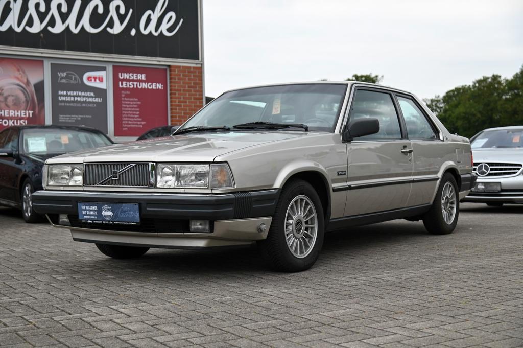 Volvo 780