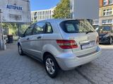 Mercedes-Benz B 170 Avantgarde*Klima*Navi*6 Gang*Alu - Mercedes-Benz B 170 in Hamburg