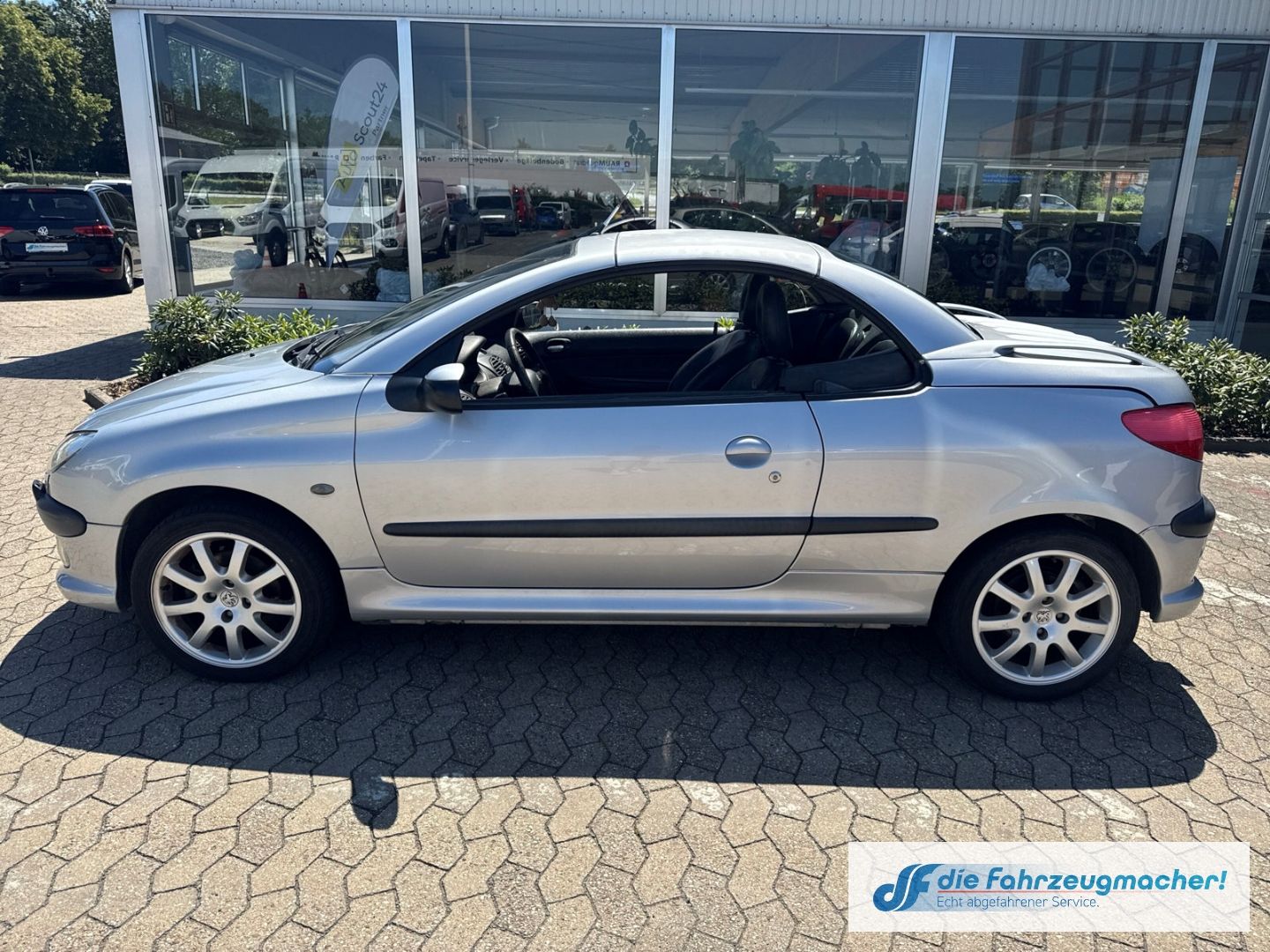 Fahrzeugabbildung Peugeot 206 Cabriolet CC Platinum 2.0 16V Händler Auto