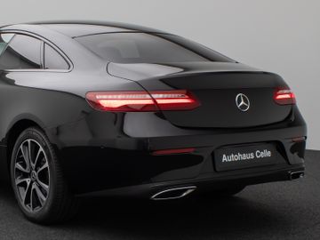 Fahrzeugabbildung Mercedes-Benz E 200 Coupé 9G-Tronic Burmester Kamera DAB Sport