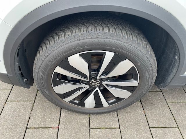 T-Roc 1.5 TSI Move Navi Kamera Matrix LED Apple