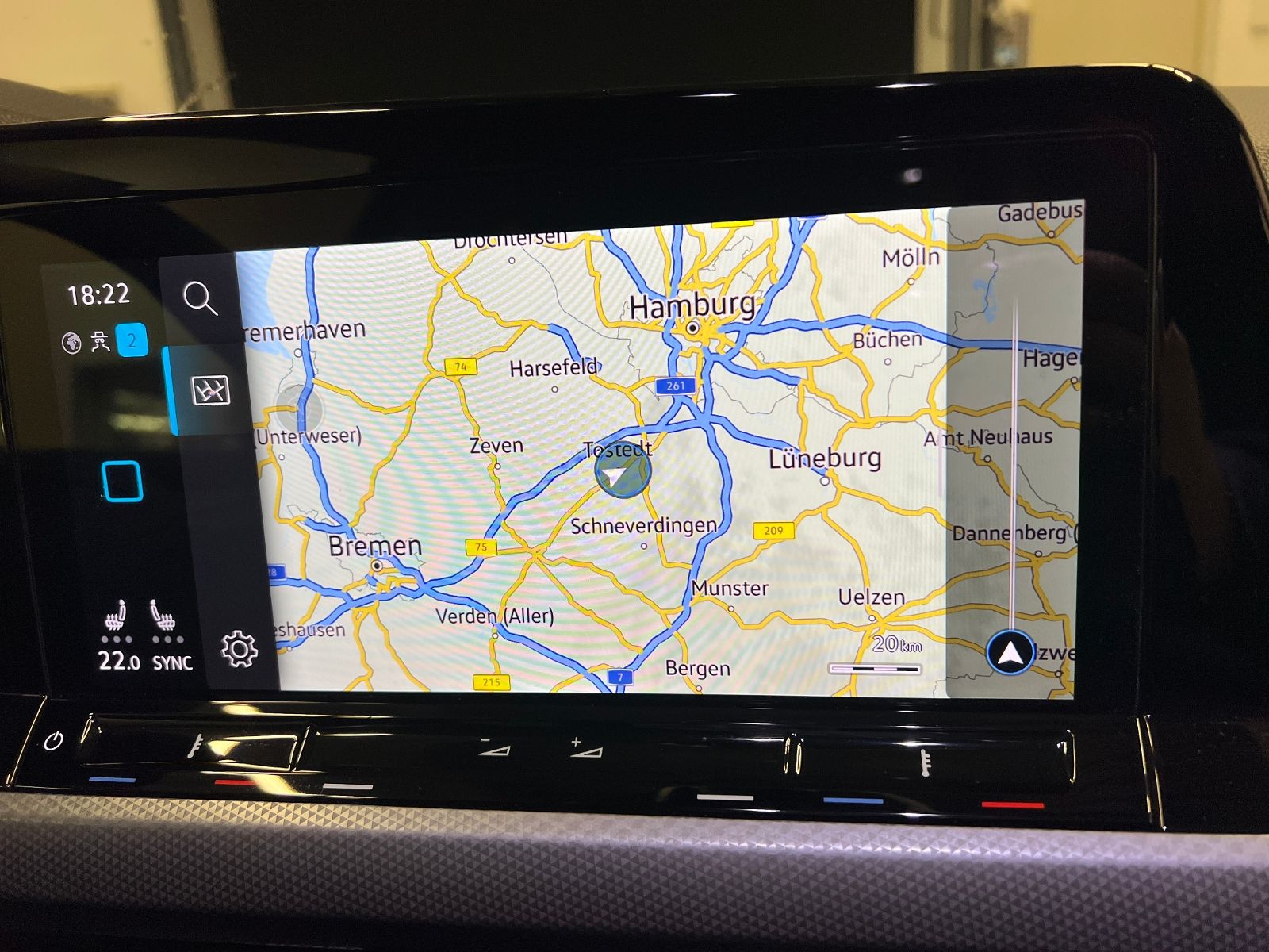 Fahrzeugabbildung Volkswagen Golf VIII Variant ACTIVE 1.5 eTSI DSG *AHK, LED,