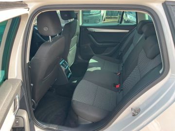 Skoda Octavia - 11