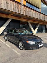 Volvo V70 D3 Momentum, Automatik, Leder, TÜV neu 
