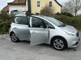 Kia Venga 1.4 CVVT Dream Team, Kamera, GlasdSD, KLGo - Kia Venga Dream-Team mit Benzin-Antrieb