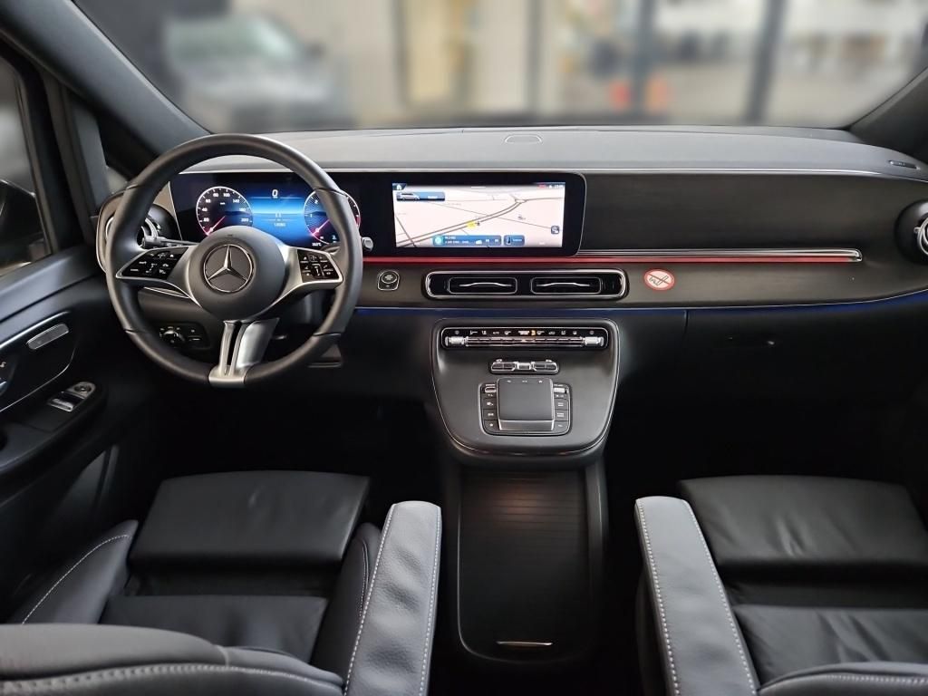 Fahrzeugabbildung Mercedes-Benz V 300 Avantgarde lang 7 Sitze STHZ DISTRONIC AHK