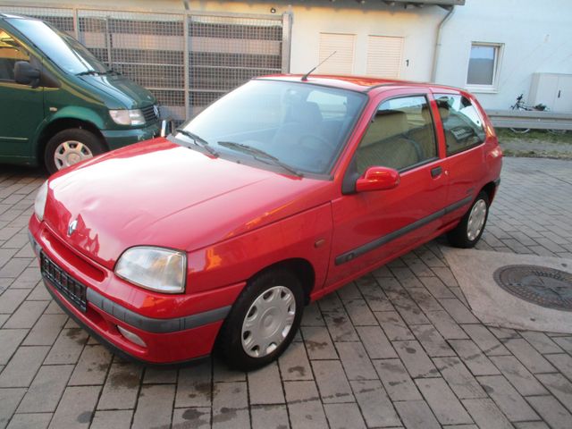 Renault Clio Limited 1.4