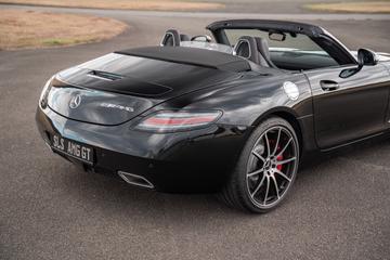صورة مصغرة 11 لـ 2014 Mercedes-BENZ SLS AMG