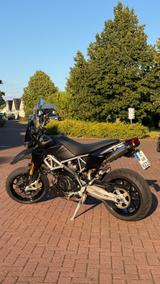 Aprilia Dorsoduro 750 - APRILIA DORSODURO