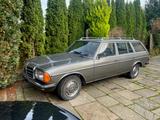 Mercedes-Benz W123 200 TE Kombi, Scheunenfund, Benzin, TÜV neu - Mercedes-Benz 200: Te