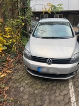 Volkswagen Golf Plus 1.6 TDI Automatik - Volkswagen Golf Plus mit Diesel-Antrieb: Limousine, 1.6
