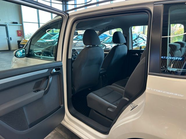 MYAUTOCENTER – Gebraucht- und Jahreswagen mit Werkstattservice in Pfaffenhofen Volkswagen Touran *7-SITZER*TÜV 827*2-ZONEN*PDC*DACHRELING