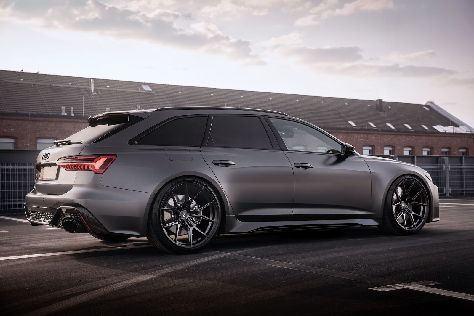 Fahrzeugabbildung Audi RS6 KERAMIK|MATT-LACK|BTM-PERFORMANCE|EXKLUSIV