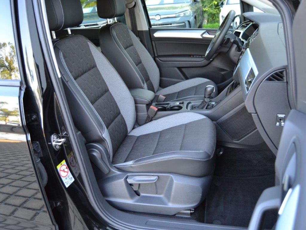 Touran 2.0 TDI 150 PS DSG Goal 7-SITZER/AHK/MATR