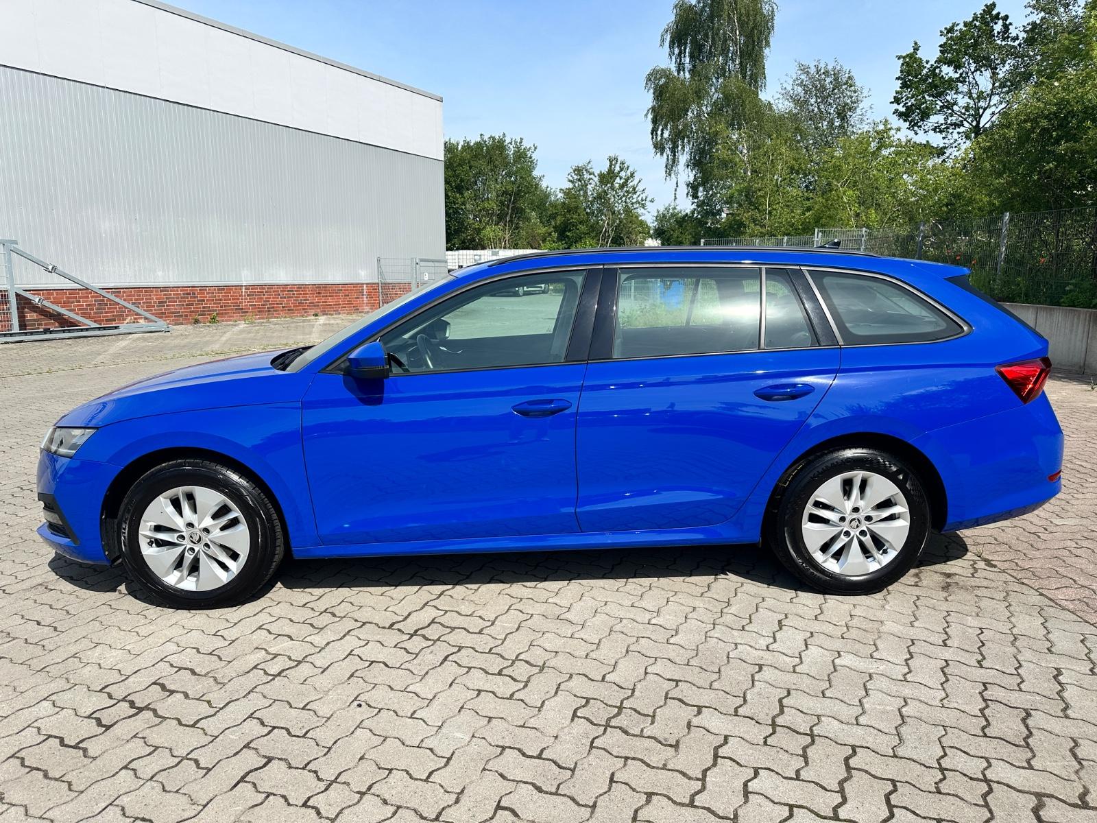 Skoda Octavia Combi Ambition Apple CarPlay LED