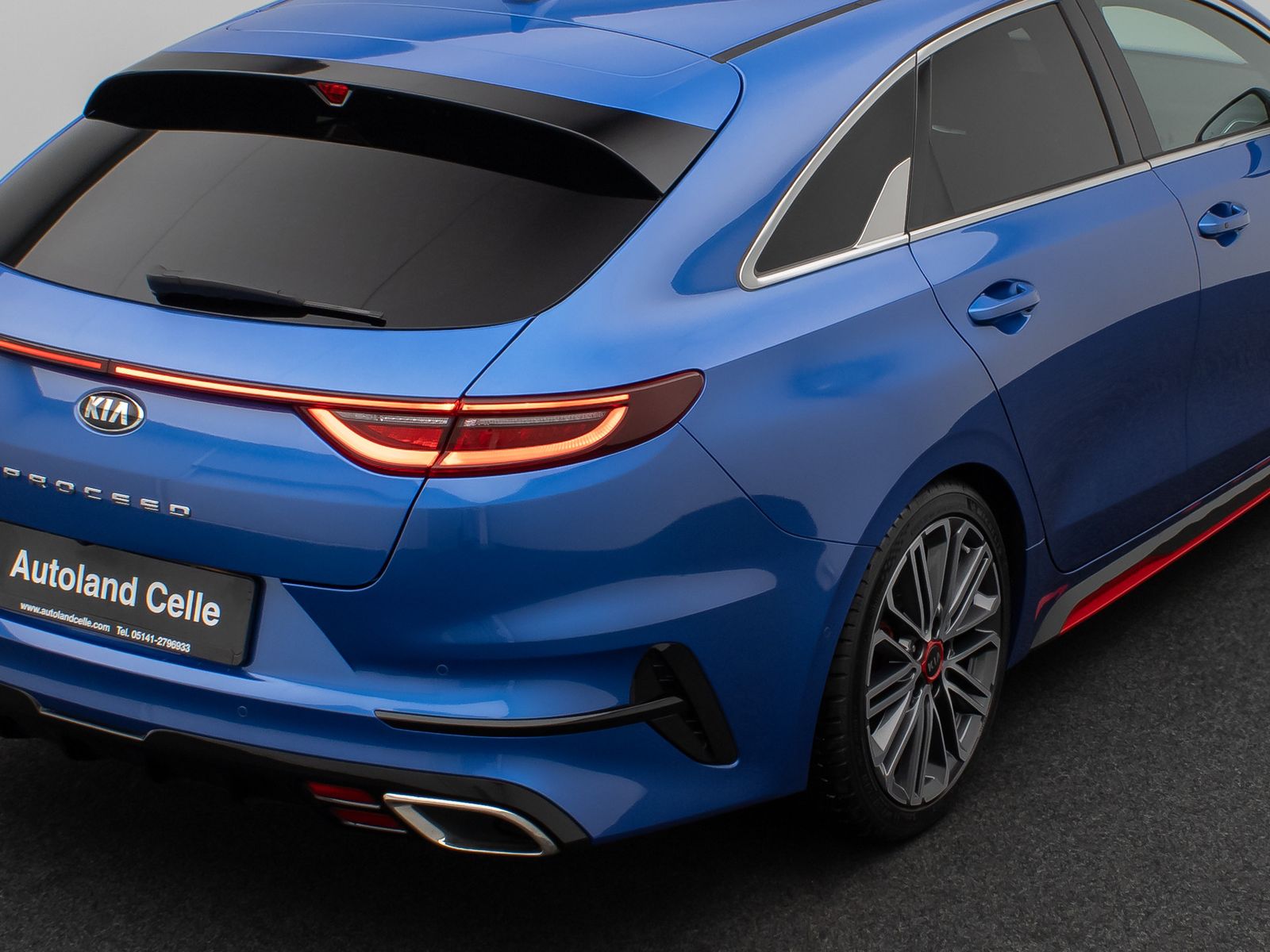 Fahrzeugabbildung Kia ProCeed GT 1.6 T-GDI DCT Kamera DAB JBL Sport