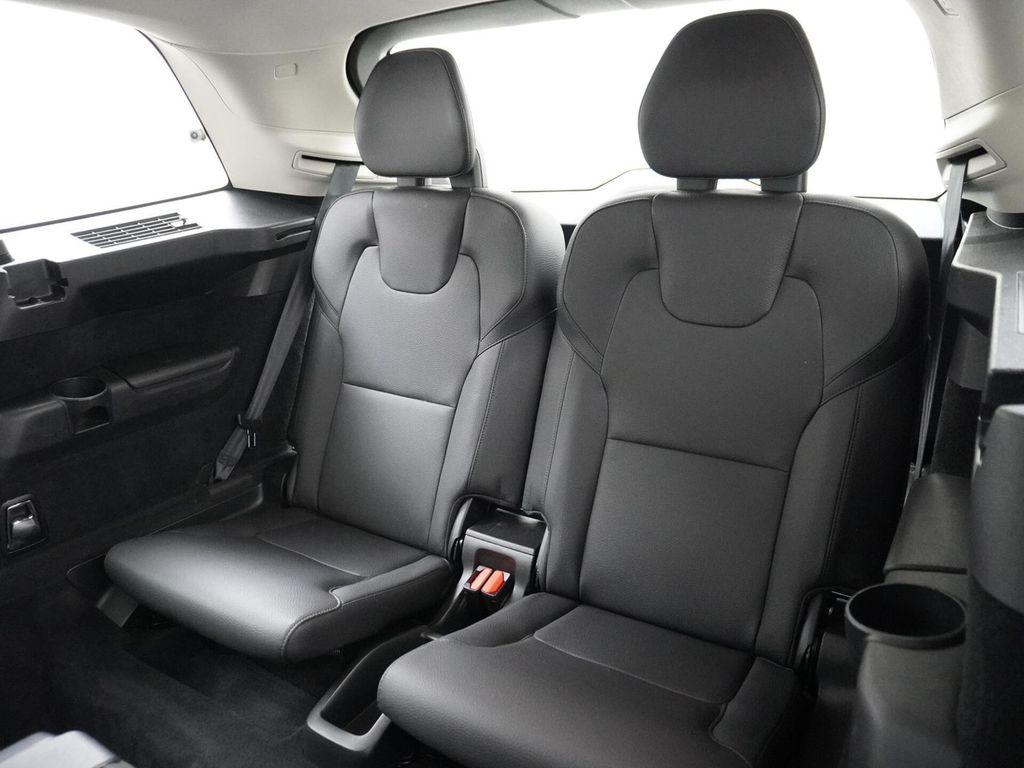 Volvo XC90 2.0 T8 Twin motor AWD Momentum panorama dac