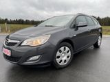 Opel Astra J Sports Tourer Selection*1Hand*6Gang*PDC