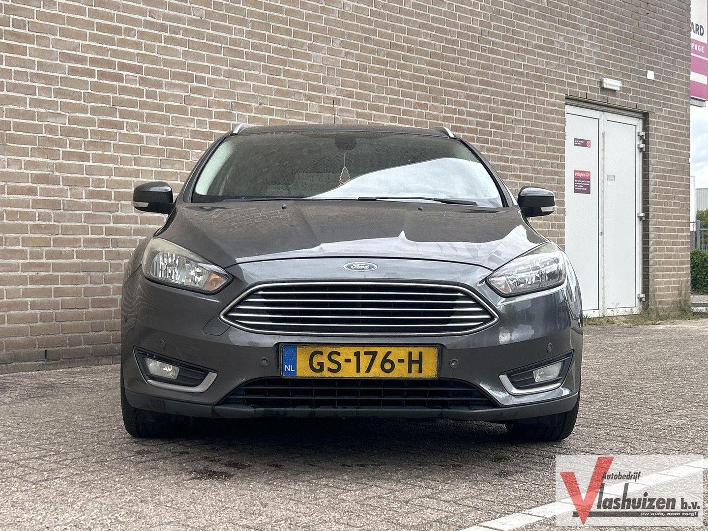 Ford Focus 2015 — photo 5