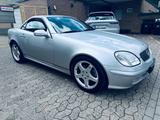 Mercedes-Benz SLK 320 - gebrauchte Mercedes-Benz SLK 320 aus dem Jahr 2003