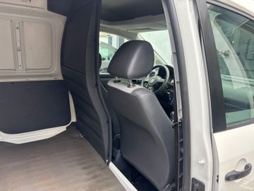 Volkswagen Caddy - 9