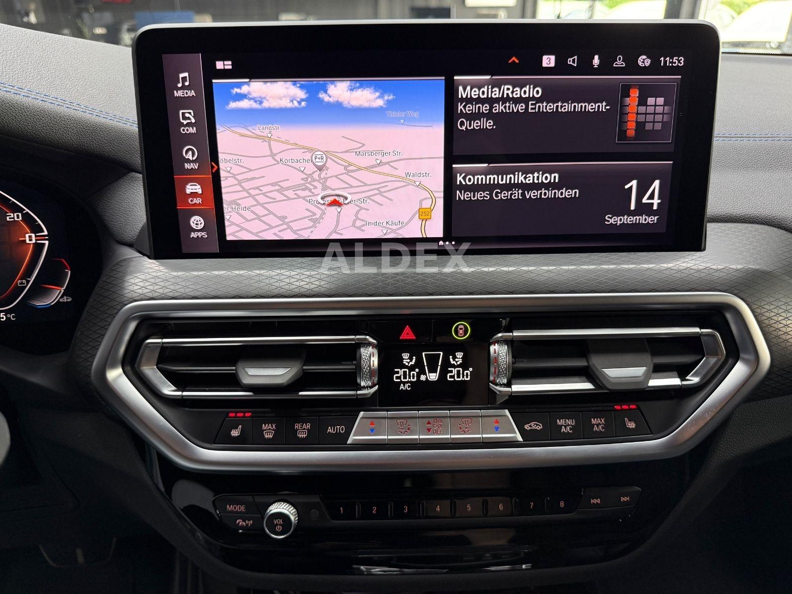 BMW X3 M40i PANO°HUD°AHK°H&K°DRIVING PROF°KEY°KAMERA