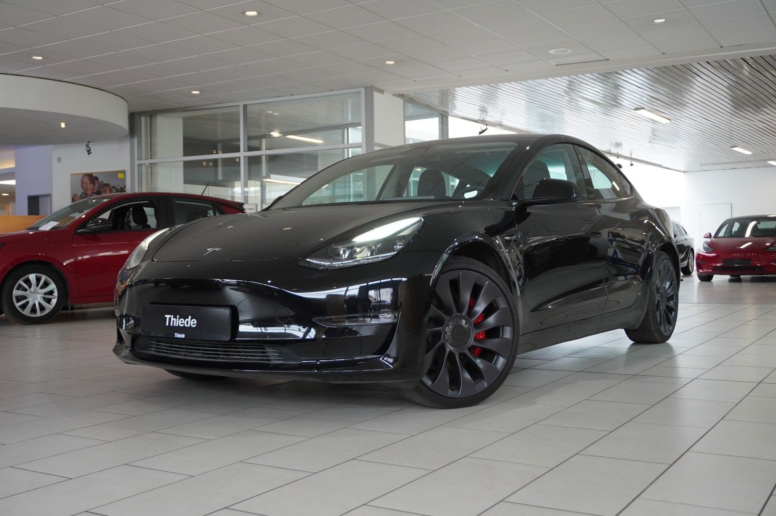 Tesla Model 3 PERFORMANCE DUAL-MOTOR NAVI SPORT SH AMD foto 4
