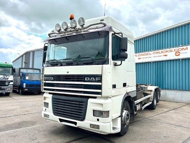 DAF 95.480 XF SPACECAB 6x2 WITH HOOK-ARM SYSTEM (EUR