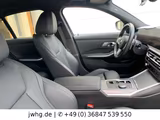 BMW 320 d xDrive M Sport 360 DrivingProf 19" HeadUp - BMW 320: Standheizung