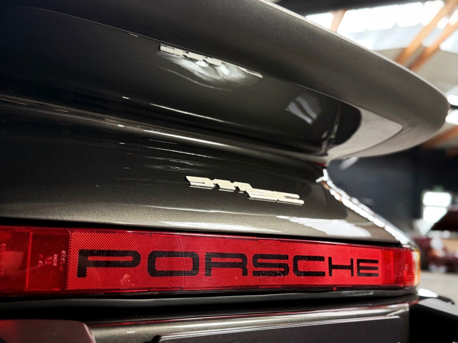 Fahrzeugabbildung Porsche 911 SC "WEISSACH EDITION"
