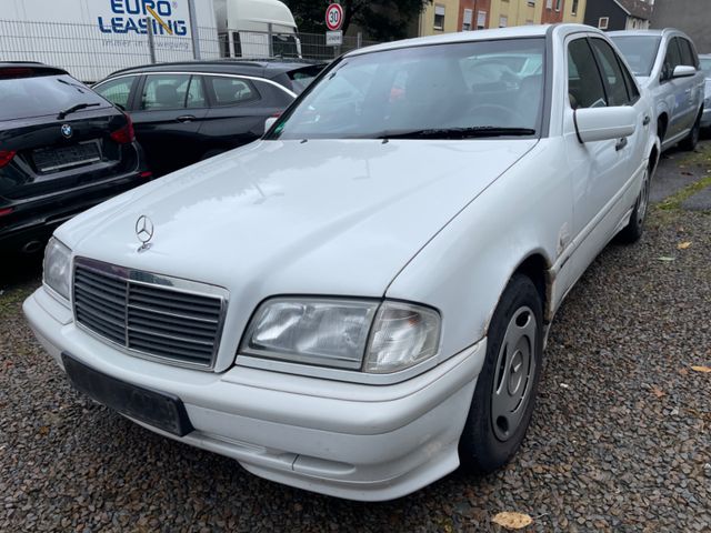 Mercedes-Benz C 180 el. Schiebedach nur 96.000km