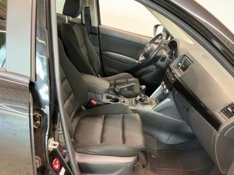 2.2 Sendo 2WD NAVI AHK BOSE SHZ PDC 1.Hand