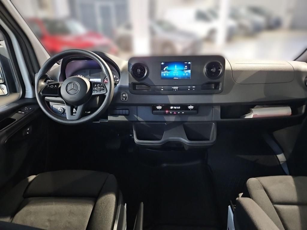 Fahrzeugabbildung Mercedes-Benz Sprinter 316 Doka 3-Seiten-Kipper 6Sitze 3,5tAHK