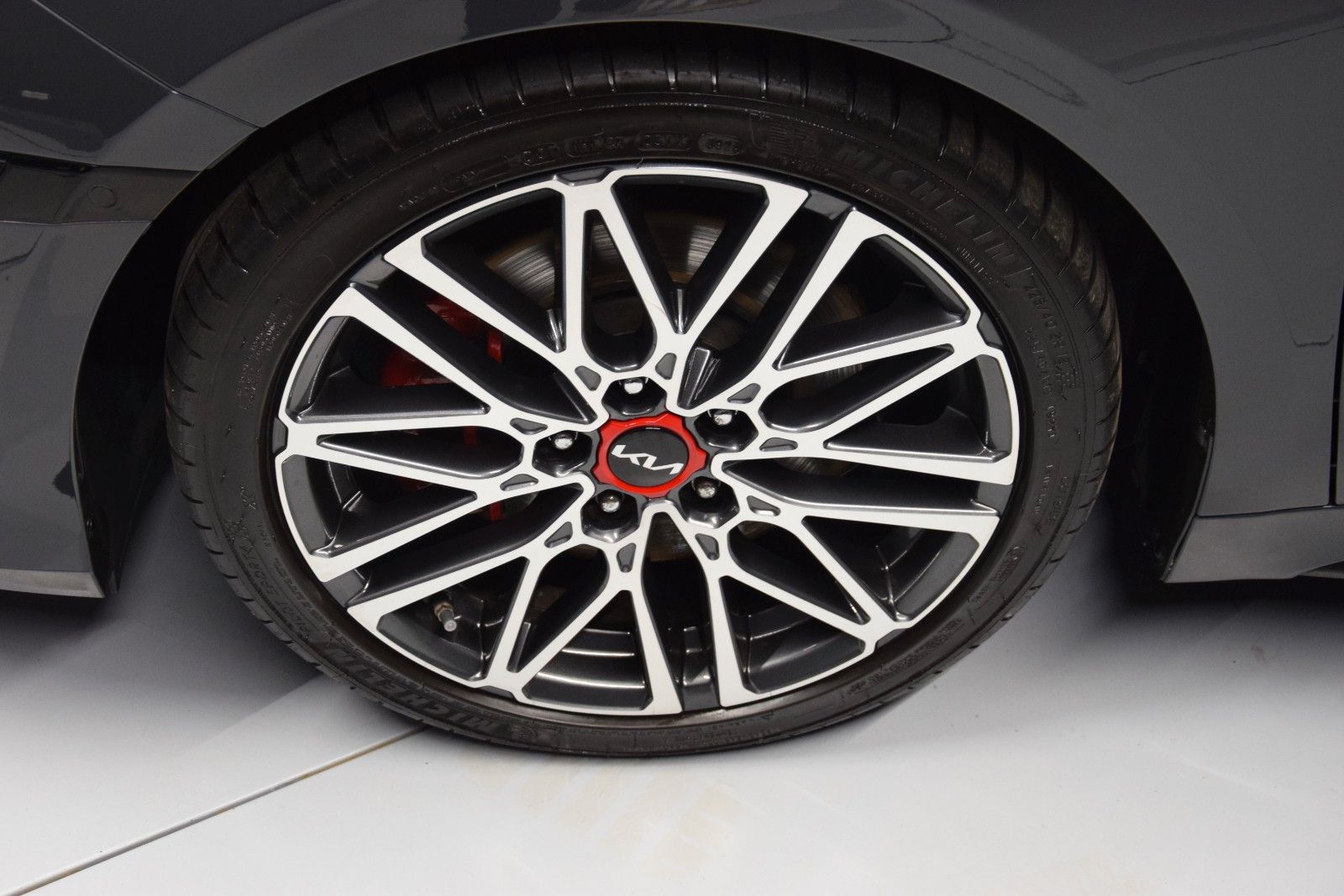 Fahrzeugabbildung Kia ProCeed GT 1,6 TGDI DCT Pano ACC Memory JBL Ambi