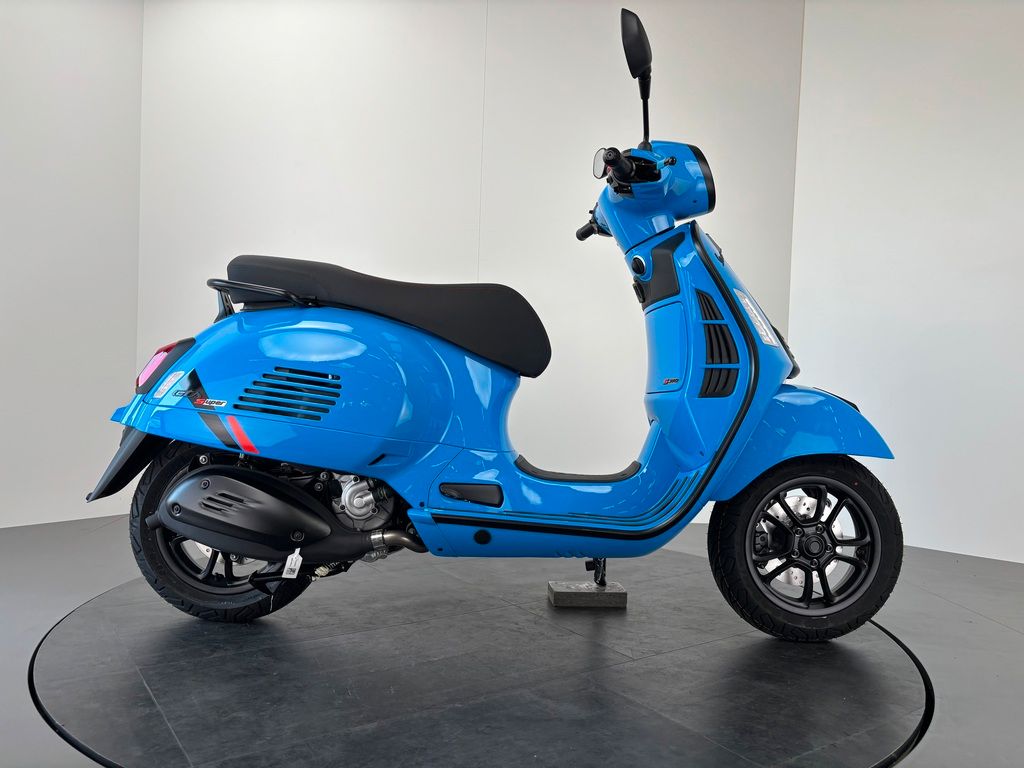 Fahrzeugabbildung Vespa GTS 310 FL SuperSport *NEUFAHRZEUG MJ 2026 *
