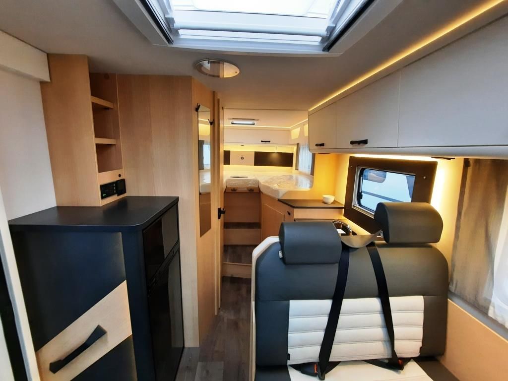 Fahrzeugabbildung Sunlight T 67S Adventure Edition Verfüg./Sparen Sie 3.912