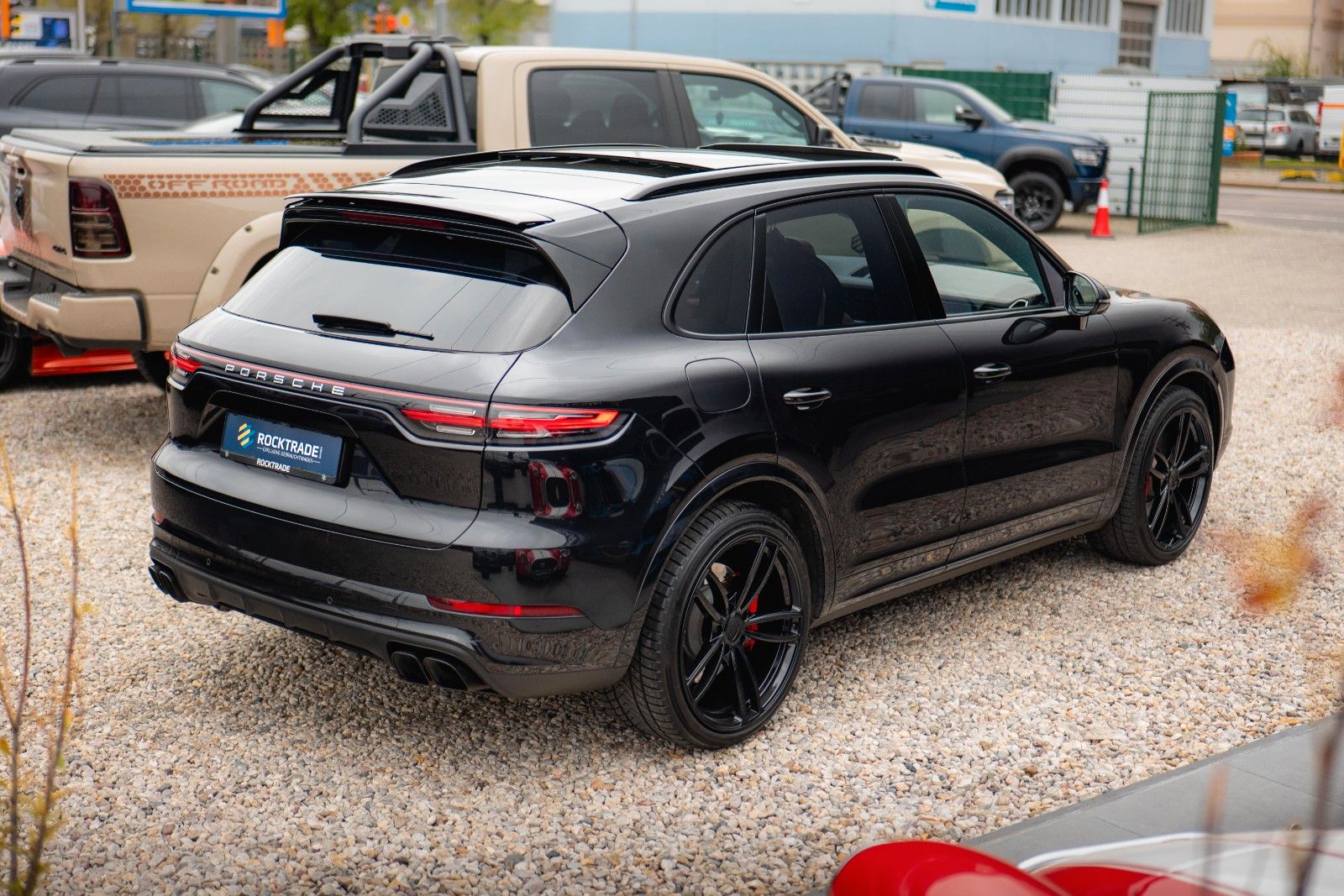 Fahrzeugabbildung Porsche Cayenne Turbo V8 Sport Chrono TECHART *ACC*PANO*