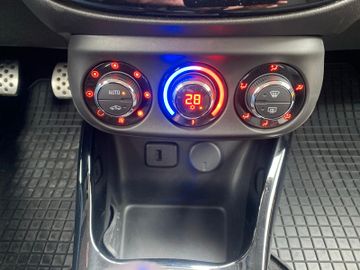 Bild 15 Opel Adam Unlimited*SPORT-PAKET*CARPLAY*SHZ*LENKR.-HZ