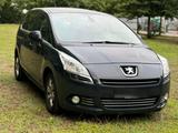 Peugeot PEUGEOT 5008 AUTOMATIK 2.H NEU TÜV NEU SER... - Peugeot 5008 aus 2011