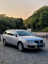 Volkswagen Passat B6  2.0 TDI 3C DSG - VW Passat Gebrauchtwagen in Kassel