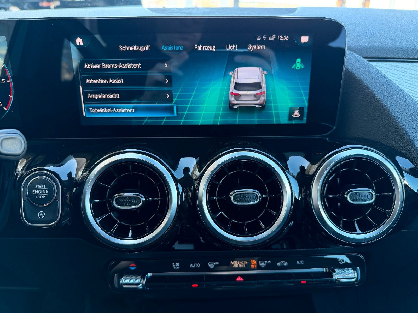Fahrzeugabbildung Mercedes-Benz B 220 d Style R-Kamera+LED+Carplay+TOTW